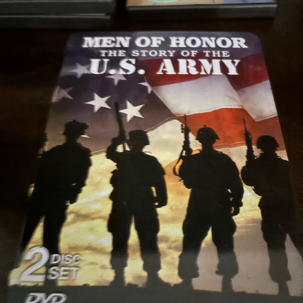 Men of Honor: The Story of the U.S. Army 2-Disc DVD Set